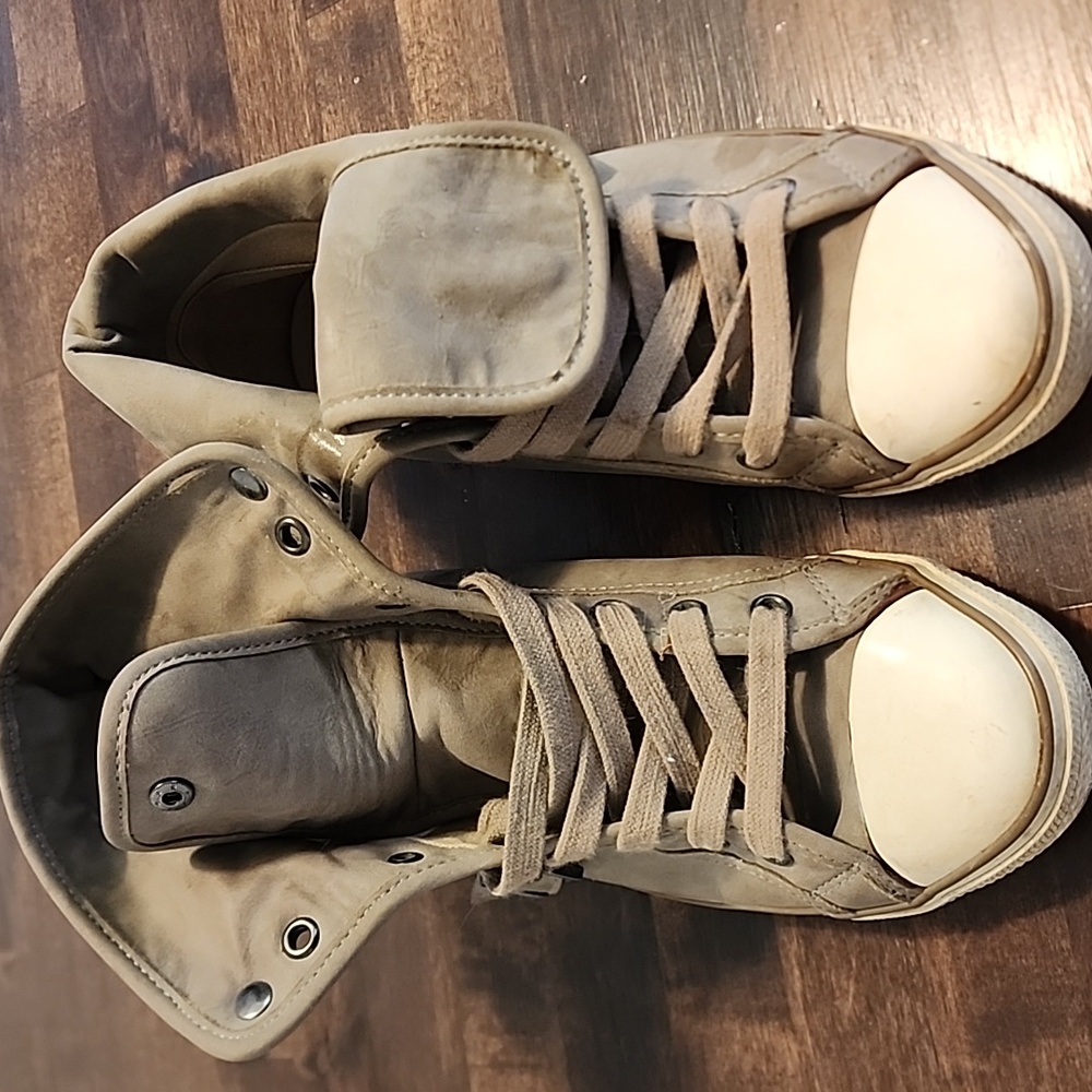 Womens Aldo High top foldover sneakers